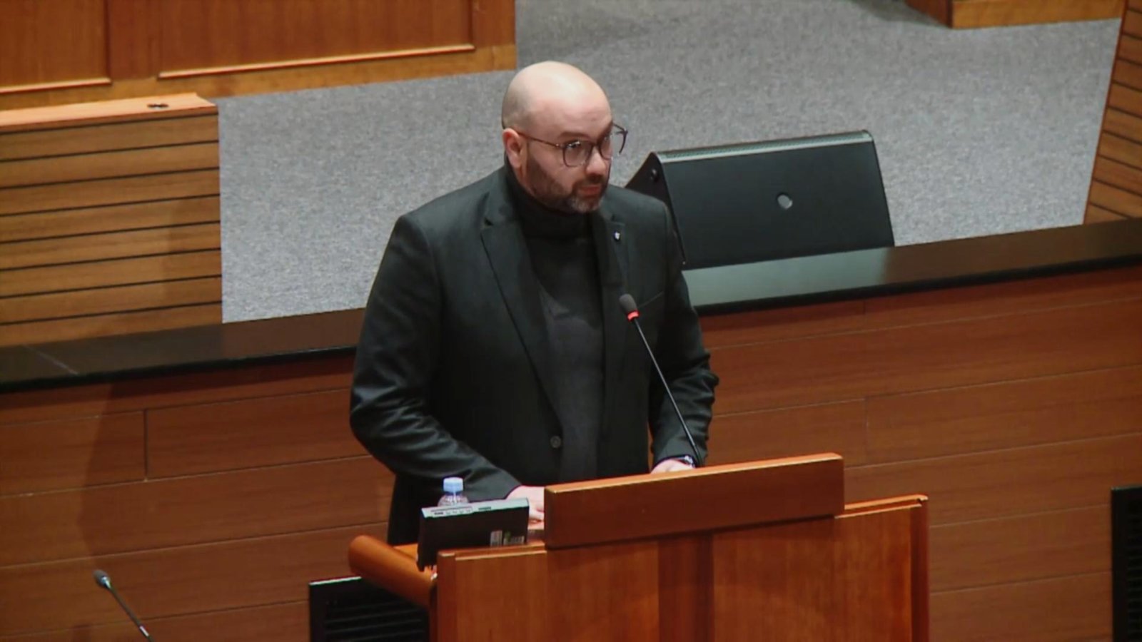 Pročitajte više o članku Baksa: HZZO ponovno poseže za novcem građana i naplaćuje već plaćeno